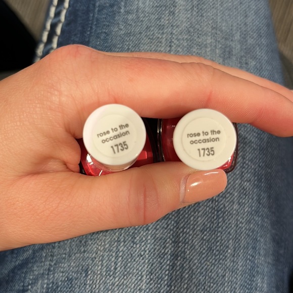 BUNDLE of 2 Essie Rose to the Occasion. Brand new. - Picture 6 of 6